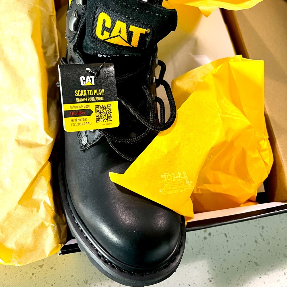 Brand new Caterpillar steel toe boot.